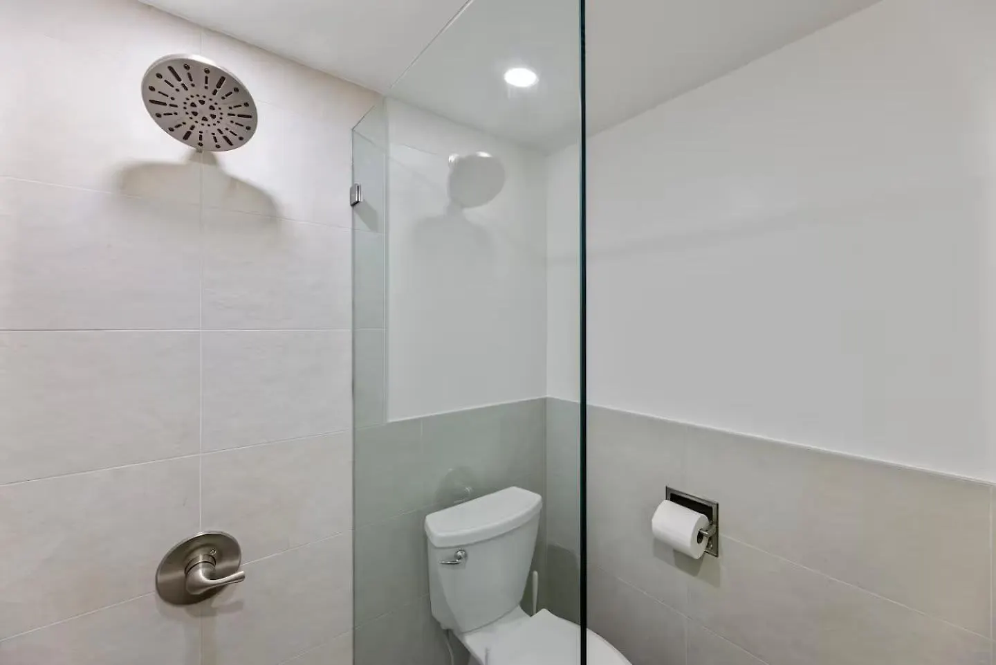 Luxe Oceanfront Escape, Ocean Views With Ac Comfort Kahana