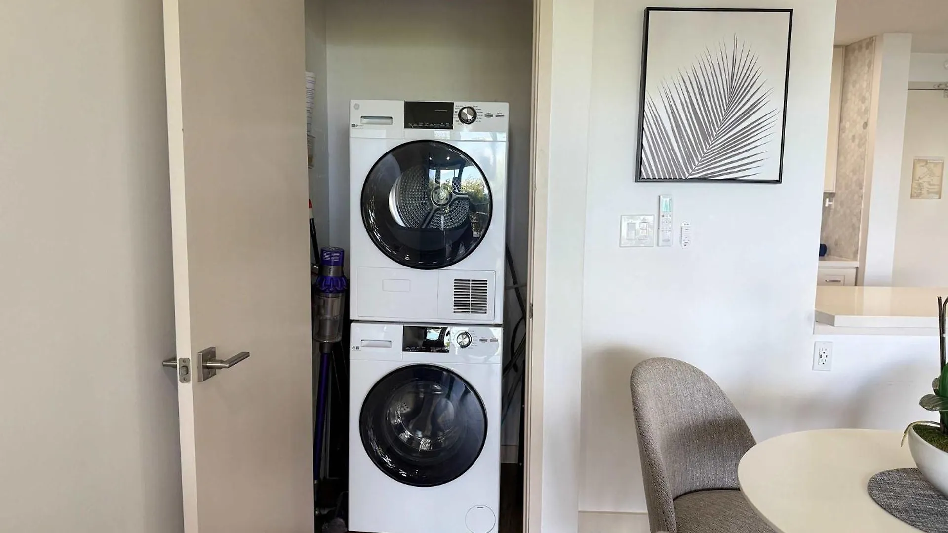 Dom wakacyjny Luxe Oceanfront Escape, Ocean Views With Ac Comfort Kahana